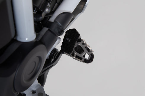 Extensión del pedal de freno. Negro. BMW R1200GS (12-18), R1250GS (18-).